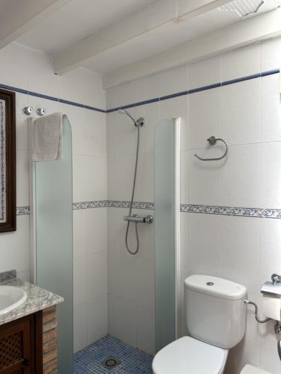 Image No.19-Maison de village de 6 chambres à vendre à Moclin