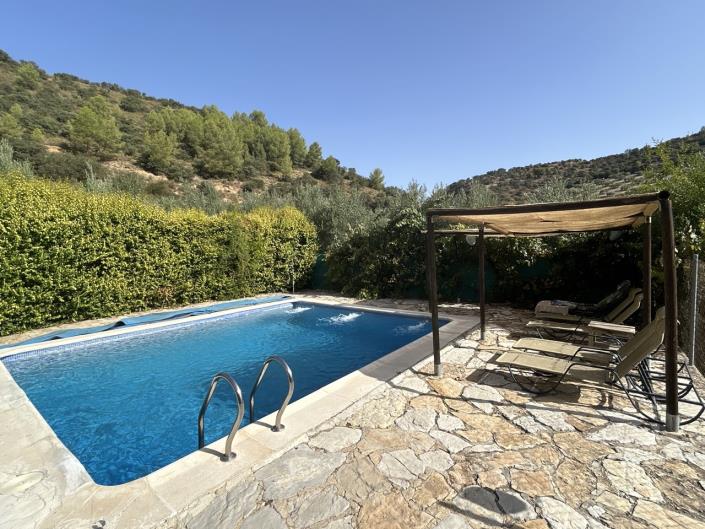 Image No.3-9 Bed Country Property for sale