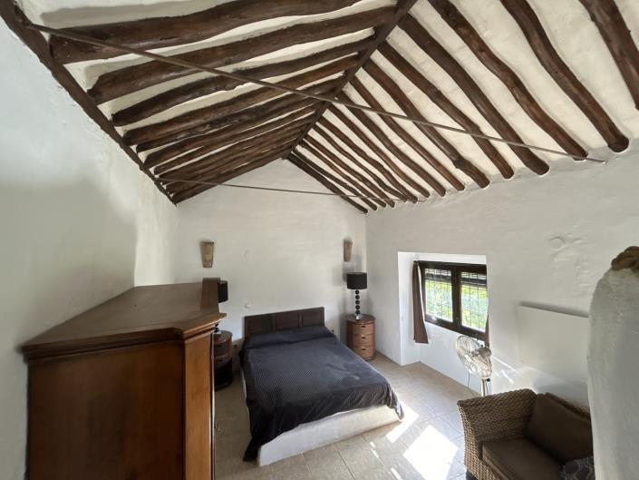 Image No.45-9 Bed Country Property for sale