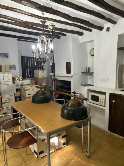 Image No.51-9 Bed Country Property for sale