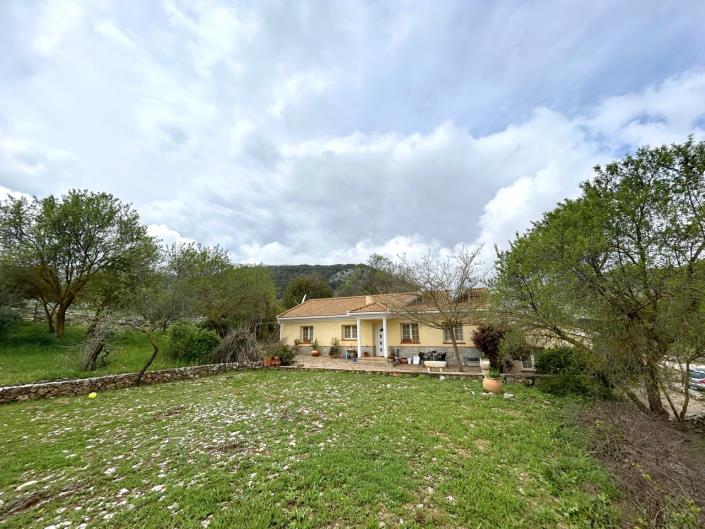 Image No.4-4 Bed Cortijo for sale