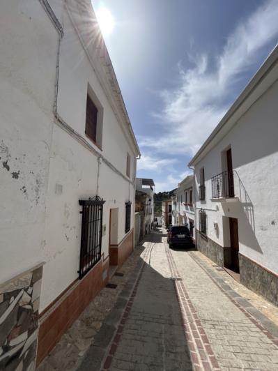 Image No.5-Maison de village de 3 chambres à vendre à Moclin