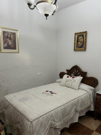 Image No.16-7 Bed Village House for sale