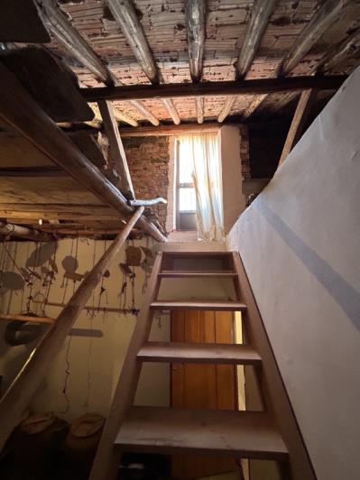 Image No.24-7 Bed Village House for sale