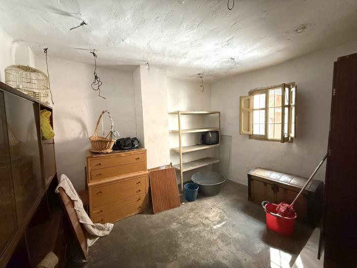 Image No.26-Maison de village de 4 chambres à vendre à Colomera