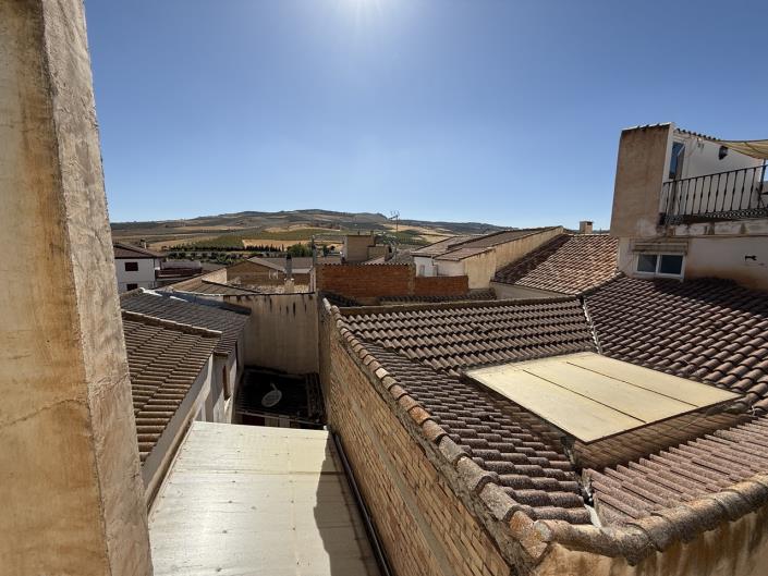 Image No.32-3 Bed Village House for sale