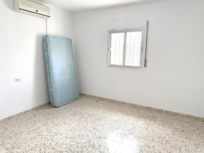 Image No.20-3 Bed Village House for sale