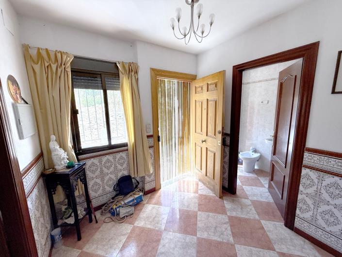 Image No.4-4 Bed Village House for sale