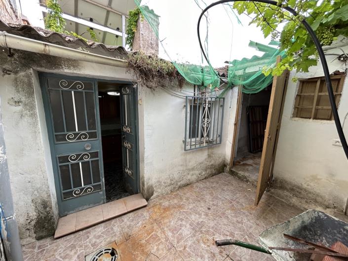 Image No.33-3 Bed Village House for sale