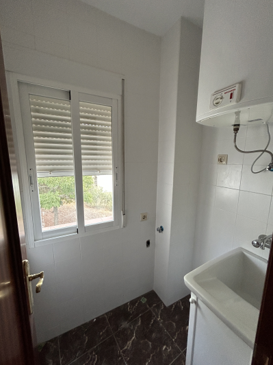 Image No.15-Maison de village de 4 chambres à vendre à Grenade