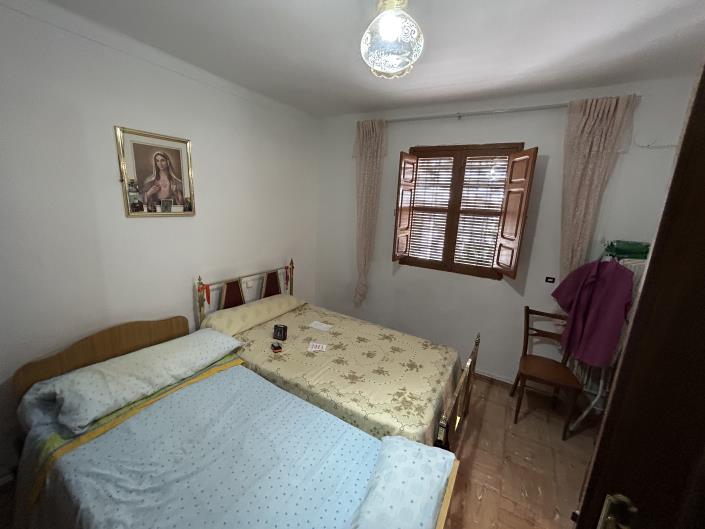 Image No.42-Maison de village de 4 chambres à vendre à Grenade