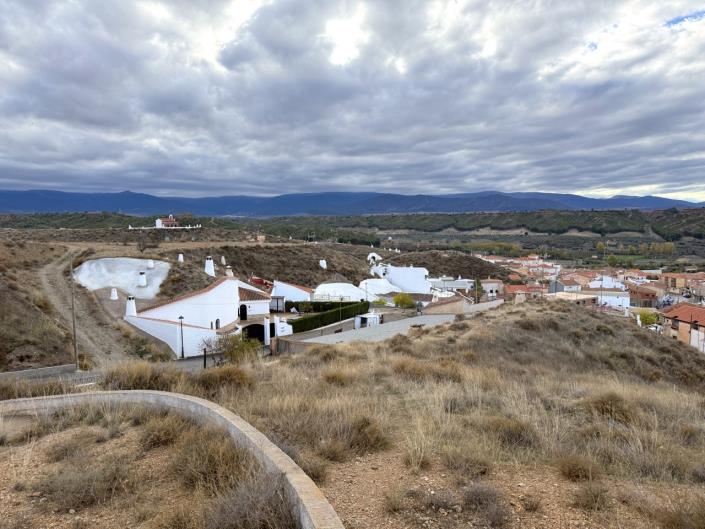 Image No.4-4 Bed Village House for sale