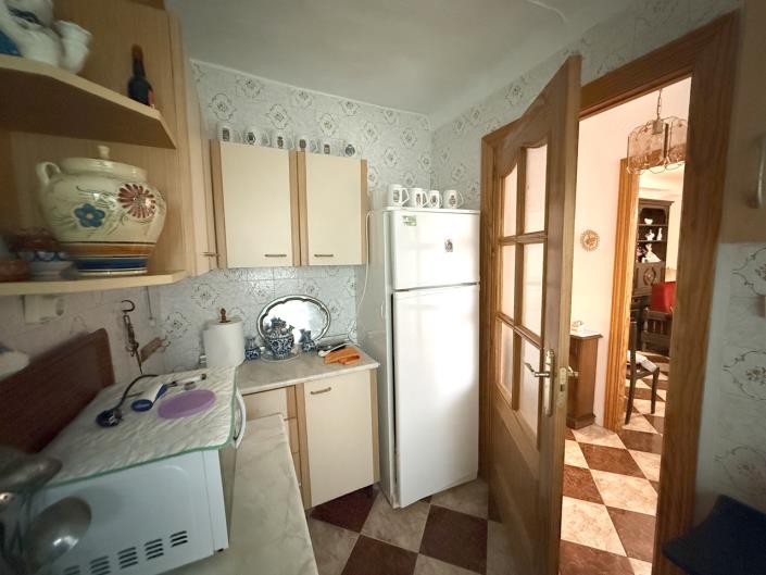 Image No.9-3 Bed Village House for sale