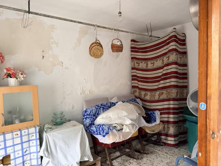 Image No.16-3 Bed Village House for sale