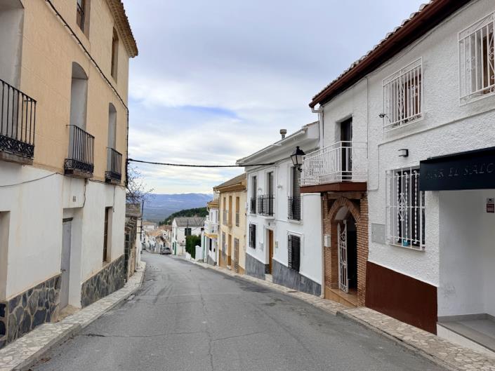 Image No.27-3 Bed Village House for sale