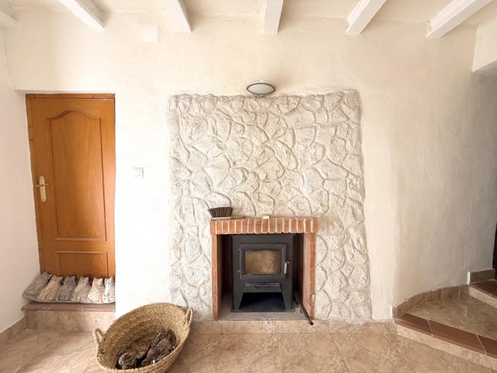 Image No.28-8 Bed Townhouse for sale