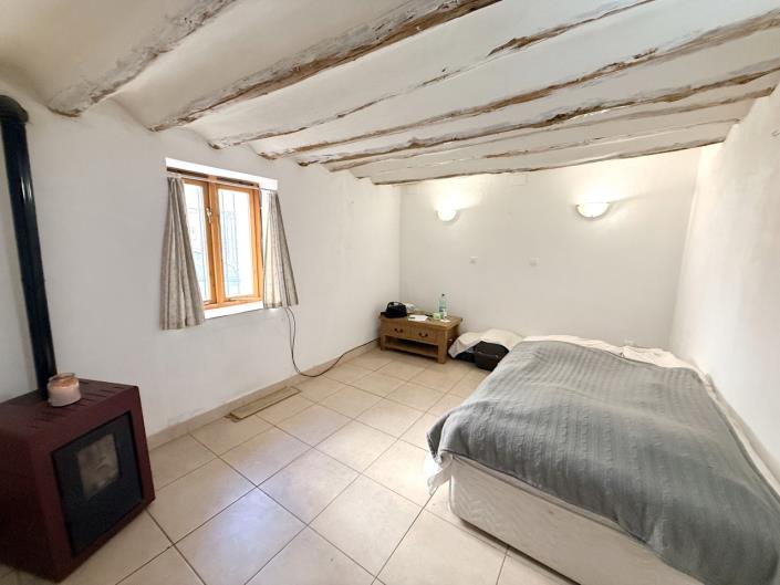 Image No.44-8 Bed Townhouse for sale