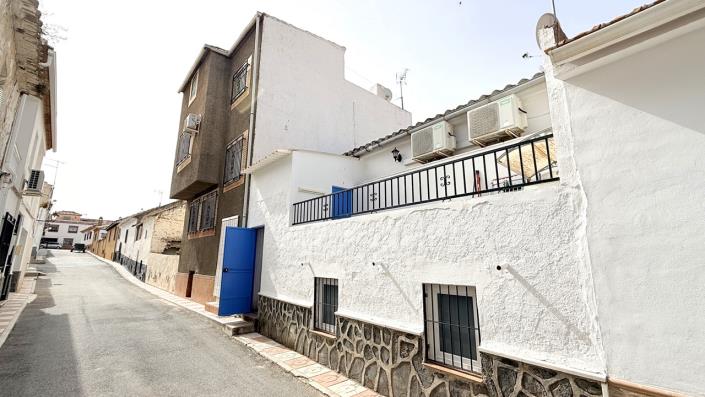Image No.11-2 Bed Village House for sale
