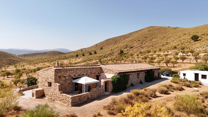 Image No.5-3 Bed Country Property for sale