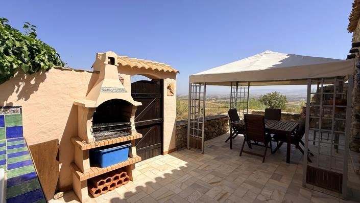 Image No.17-3 Bed Country Property for sale