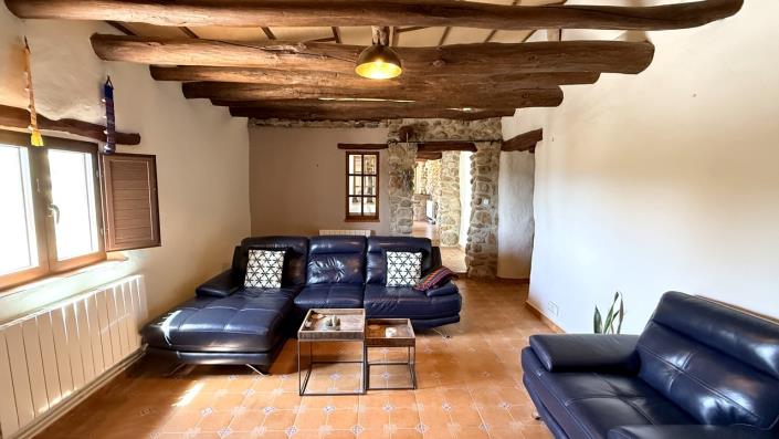 Image No.19-3 Bed Country Property for sale
