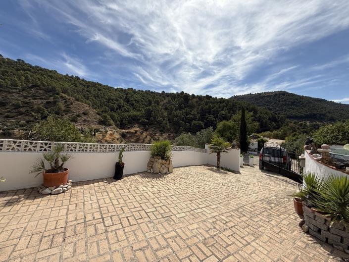 Image No.50-3 Bed Cortijo for sale