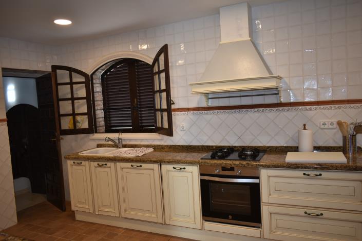 Image No.13-5 Bed Villa for sale