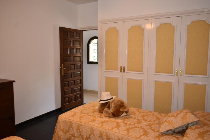 Image No.24-5 Bed Villa for sale