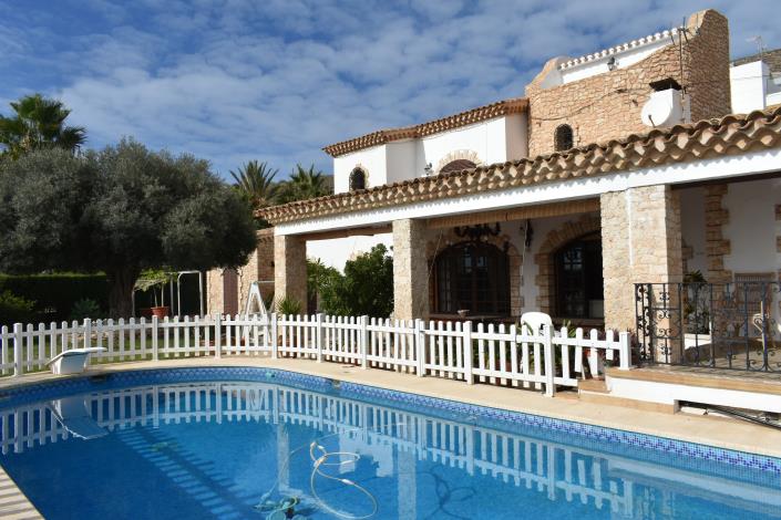 Image No.33-5 Bed Villa for sale