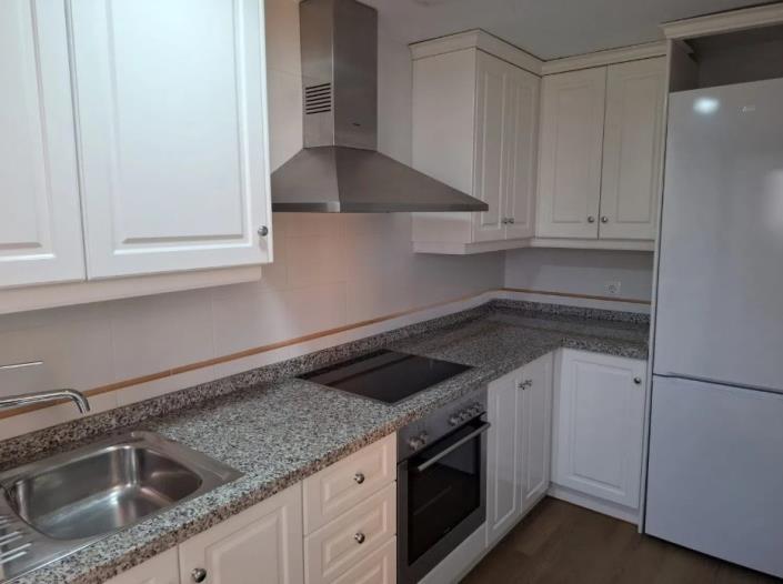 Image No.4-2 Bed Townhouse for sale