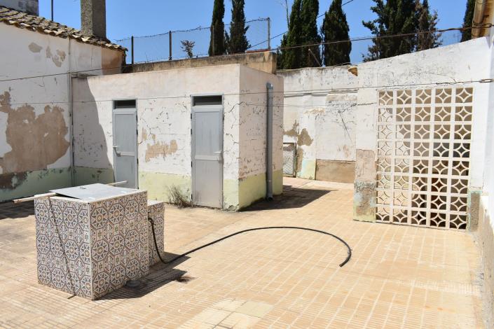 Image No.6-4 Bed Country House for sale