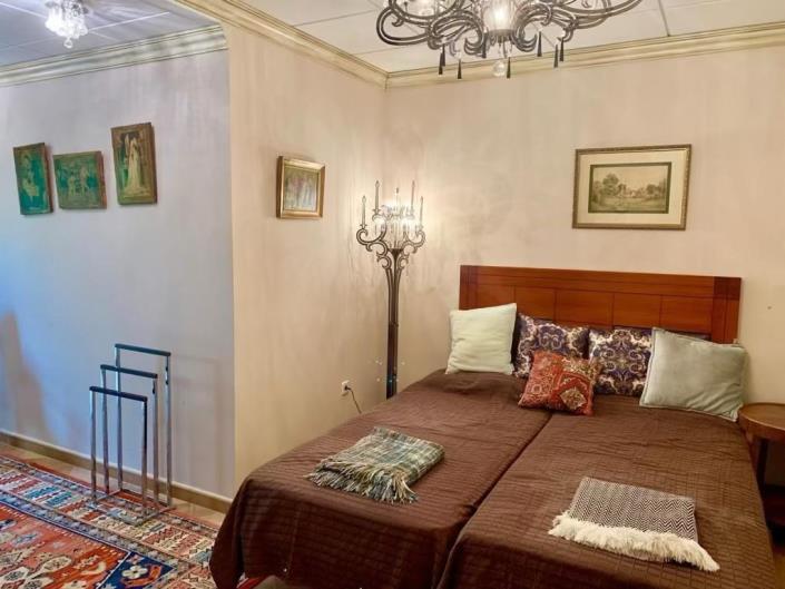 Image No.13-3 Bed Villa / Detached for sale