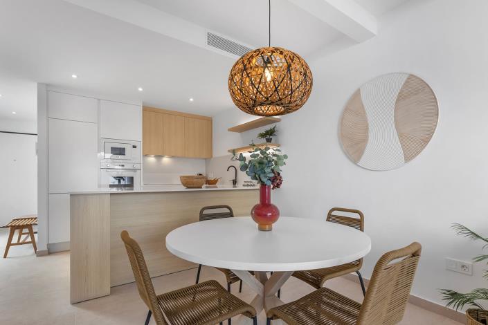 Image No.7-3 Bed Apartment for sale