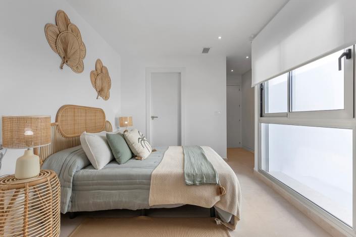 Image No.22-3 Bed Apartment for sale