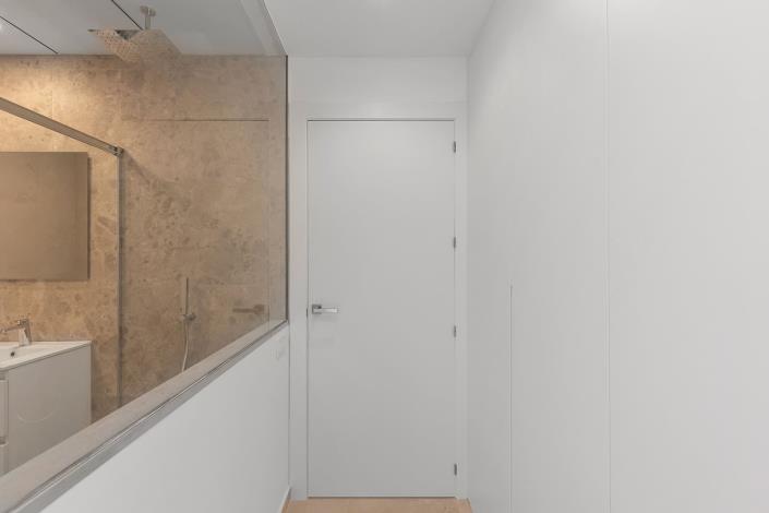 Image No.25-3 Bed Apartment for sale