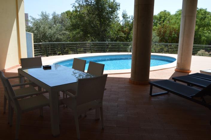 Image No.19-3 Bed Apartment for sale