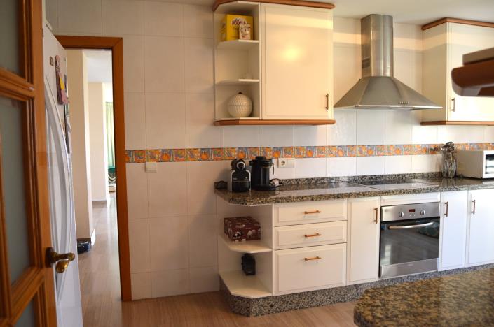 Image No.8-3 Bed Apartment for sale