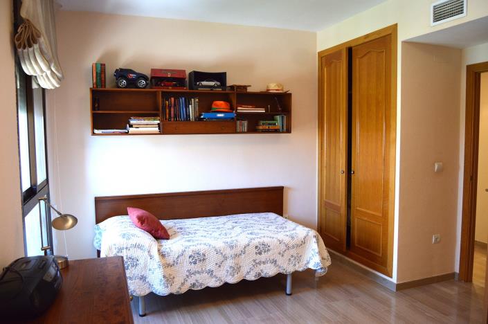 Image No.26-3 Bed Apartment for sale