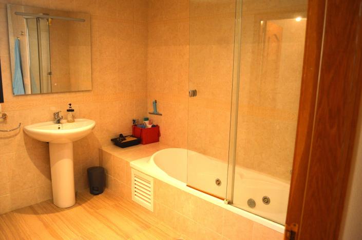 Image No.28-3 Bed Apartment for sale