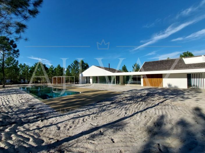 Image No.2-3 Bed House for sale