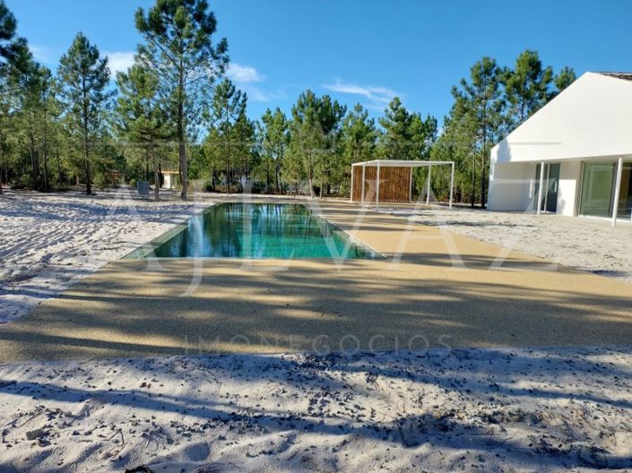 Image No.3-3 Bed House for sale