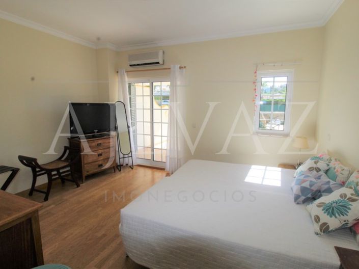 Image No.11-4 Bed House for sale