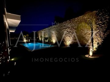 id7f6a8701-0000-0500-0000-000017bd5a92