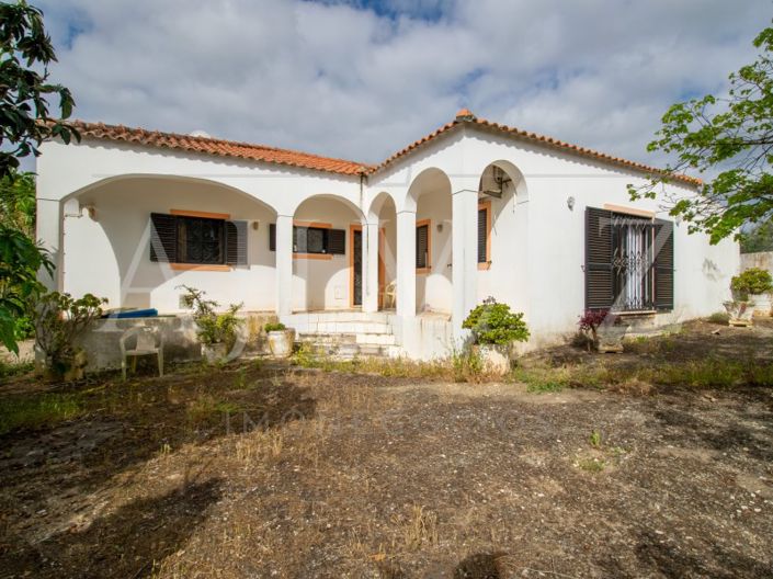 Image No.17-4 Bed House for sale