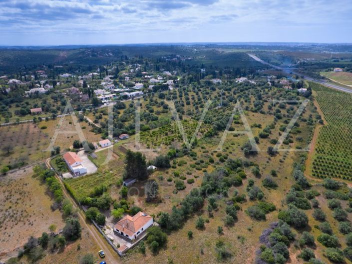 Image No.7-4 Bed House for sale