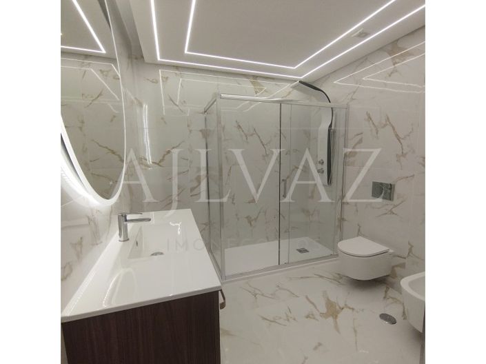 Image No.28-2 Bed Apartment for sale