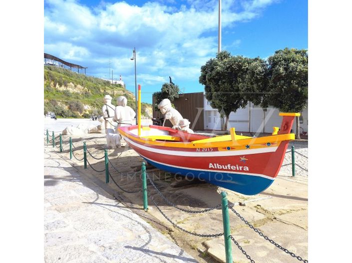 Image No.28-3 Bed Apartment for sale