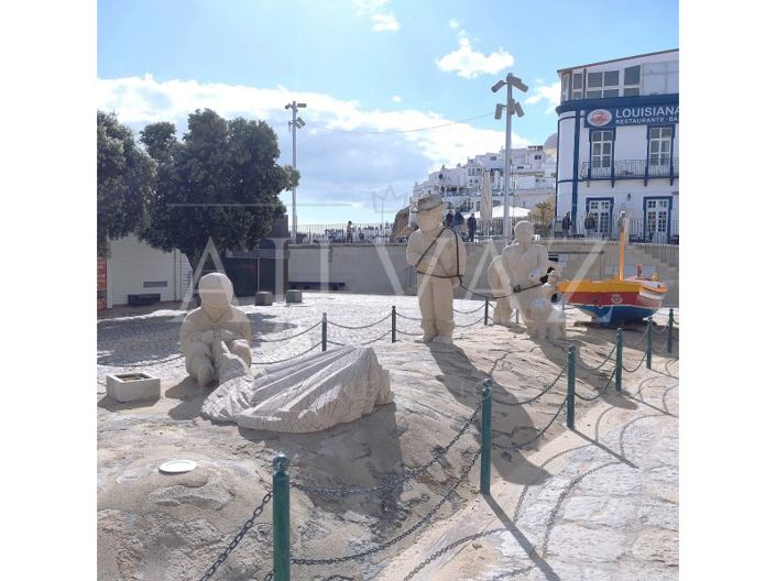 Image No.29-3 Bed Apartment for sale