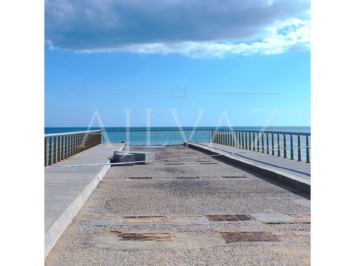 Image No.40-3 Bed Apartment for sale