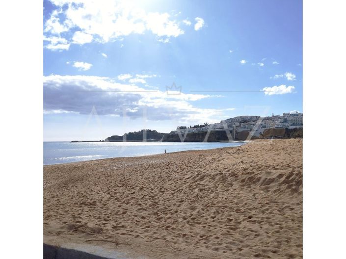 Image No.42-3 Bed Apartment for sale